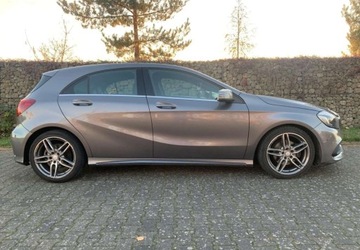 Mercedes Klasa A W176 Hatchback 5d Facelifting 180 122KM 2016 Mercedes-Benz Klasa A Mercedes-Benz Klasa A 180 7G-DCT AMG Line 1.6 Benzyna, zdjęcie 12