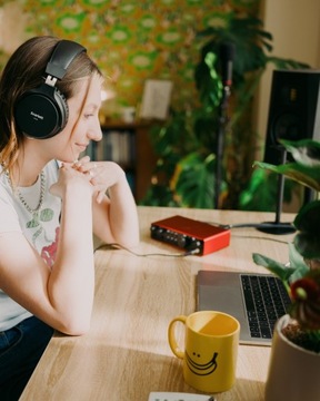 Комплект записи Focusrite Scarlett 2i2 Studio 4-го поколения + бесплатное программное обеспечение