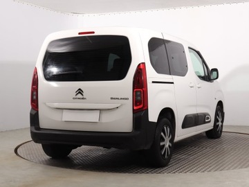 Citroen Berlingo III Osobowy M 1.5 BlueHDi 102KM 2019 Citroen Berlingo 1.5 BlueHDi, Salon Polska, zdjęcie 4