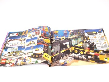 Каталог LEGO из системы Castle Pirates Train 90-х годов