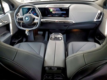 BMW iX SUV 105.2kWh 523KM 2024 BMW iX 2024r., Xdrive50,, od ubezpieczalni Elektryczny 523KM, zdjęcie 7