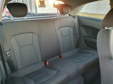 Audi A1 I 2010 Audi A1 3-drzwiowe 1.6tdi 110KM Edition One, zdjęcie 20