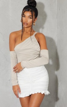 БЕЖЕВЫЙ ГЛАДКИЙ БОДИ PRETTYLITTLETHING 40