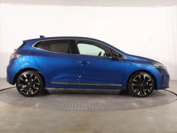 Renault Clio V Hatchback 5d Hybrid 1.6 E-TECH 140KM 2023 Renault Clio E-Tech Hybrid, Salon Polska, zdjęcie 5