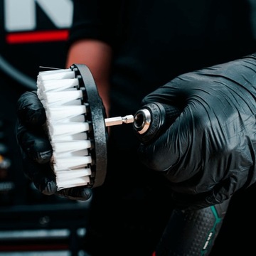 K2 LOTAR PRO ДЛЯ ОБИВКИ + ЩЕТКА K2 BRILL