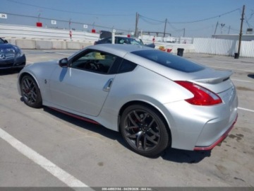 Nissan 370Z 2016 Nissan 370 Z Nismo Tech 2016 3.7 Benzyna 350KM, zdjęcie 2