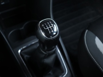 Skoda Rapid II Liftback Facelifting 1.0 TSI 110KM 2017 Skoda Rapid Spaceback 1.0 TSI, Salon Polska, zdjęcie 12