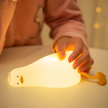 СВЕТОДИОДНЫЙ НОЧНИК ЛЕЖАЩАЯ УТКА ДЛЯ ДЕТЕЙ В ПОДАРОК ​​RGB ЦВЕТА USB ТАЙМЕР