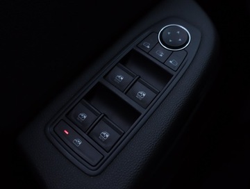 Renault Clio V Hatchback 5d Facelifting 1.0 TCe 90KM 2024 Renault Clio 1.0 TCe, Salon Polska, Serwis ASO, zdjęcie 18