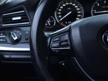 BMW Seria 5 F10-F11 Touring 520d 184KM 2012 BMW 5 520d, 181 KM, Automat, Skóra, Navi, Xenon, zdjęcie 20