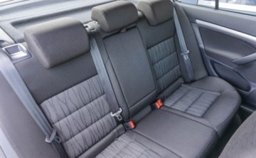 Skoda Octavia II Kombi 1.6 TDI CR DPF 105KM 2011 Skoda Octavia Skoda Octavia 1.6 TDI 105KM 1.6 Diesel 105KM, zdjęcie 32