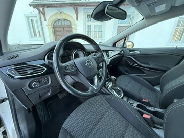 Opel Astra K Hatchback 5d 1.4 Turbo 150KM 2017 Opel Astra 1.4 benzyna Turbo Kamera Automat, zdjęcie 19
