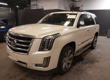 Cadillac Escalade III 2015 Cadillac Escalade 2015, 6.2L, 4x4, LUXURY, od ..., zdjęcie 5