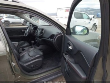 Jeep Cherokee V 2019 Jeep Cherokee Trailhawk Elita 2019 3.2 Benzyna 271KM, zdjęcie 9