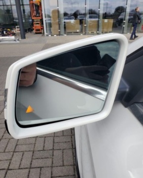 Mercedes GLA I Off-Roader Facelifting 2.0 250 211KM 2019 Mercedes-Benz GLA mercedes gla 250 amg 4matic ,niski pot przebieg 20 tys km, zdjęcie 8