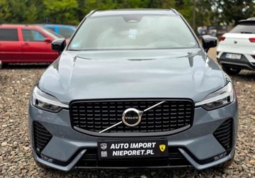 Volvo XC60 II 2022 Volvo XC 60 Lift FV 23 AWD Pakiet Dark HAK Head-UP 2.0 Diesel 197KM, zdjęcie 3