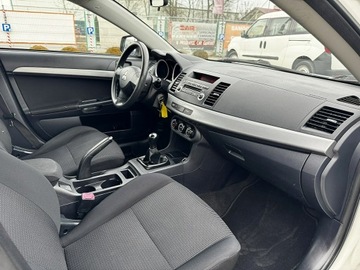 Mitsubishi Lancer IX Sportback 1.6 MIVEC 117KM 2011 Mitsubishi Lancer Benzyna Klima Gwarancja, zdjęcie 10
