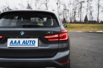 BMW X1 F48 Crossover xDrive18d 150KM 2015 BMW X1 xDrive18d, Salon Polska, 4X4, Automat, zdjęcie 13