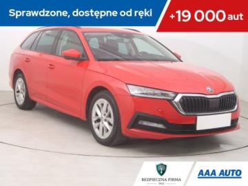 Skoda Octavia IV Scout 1.5 TSI ACT 150KM 2021 Skoda Octavia 1.5 TSI, Salon Polska