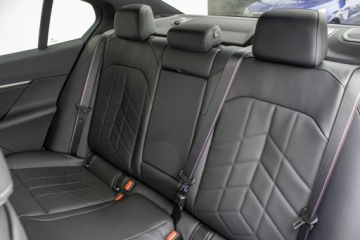 BMW Seria 5 G90-91 Touring 2.0 520d 197KM 2025 BMW 520 xDrive Limuzyna - Dostępny od ręki!, zdjęcie 22