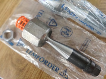 РУЛЕВАЯ КУЧА (БЕЗ СОЕДИНЕНИЯ) VW Lemforder 21609 01 Осевое соединение, шток