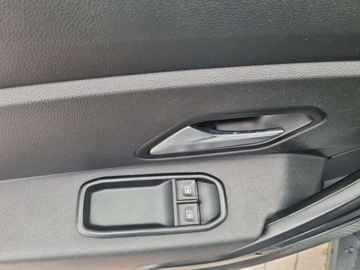 Dacia Duster II SUV 1.5 Blue dCi 115KM 2021 Dacia Duster Dacia Duster 1.5 Blue dCi Comfort 4WD EU6d 1.5 Diesel 115KM, zdjęcie 18