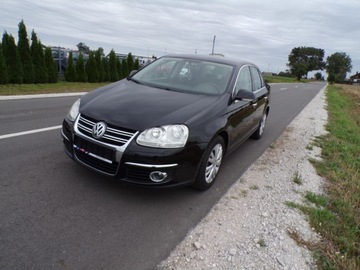 Volkswagen Jetta V 1.6 FSI 115KM 2006 VOLKSWAGEN JETTA 1.6 BENZ ZAMIANA Z NIEMIEC, zdjęcie 1