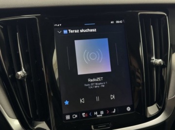 Volvo V60 II  Kombi Plug-in 2.0 T6 Plug-In Hybrid 350KM 2023 Volvo V60 T6 Plug In Core Kamera cofania LED CarPlayAndroid Auto ACC, zdjęcie 26