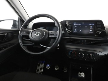 Hyundai Bayon SUV 1.2 MPI 84KM 2022 Hyundai Bayon XLine niski przebieg PDC kamera, zdjęcie 13