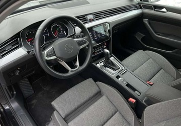 Volkswagen Passat B8 Variant Facelifting 1.5 TSI EVO 150KM 2023 Volkswagen Passat Variant Variant Business Pakiety, ACC, Kamera, GPS, Pod, zdjęcie 6