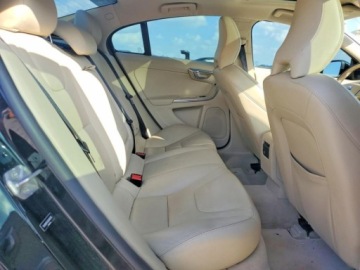 Volvo S60 II 2016 Volvo S60 2016r., Premier, 2L, od ubezpieczalni 2.0 Benzyna 243KM, zdjęcie 8