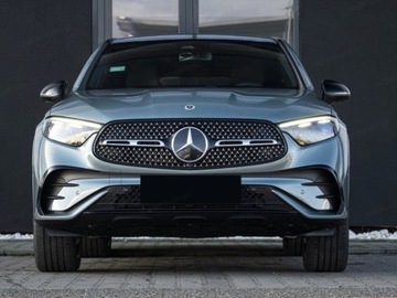 Mercedes GLC C254/X254 Coupe 2.0 200 204KM 2025 GLC Coupe 200 4-Matic AMG Line 2.0 (204KM) 2025, zdjęcie 1