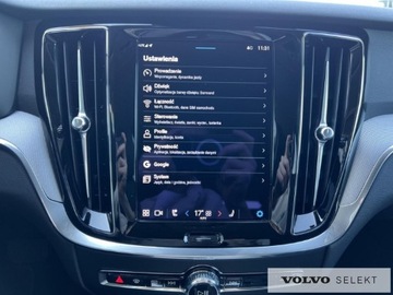 Volvo V60 II  Kombi Facelifting 2.0 B4 B 197KM 2024 Volvo V60 V60 B4 B Plus Dark Pakiet Climate Driver, zdjęcie 23