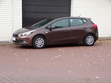 Kia Ceed II Hatchback 5d 1.4 DOHC 100KM 2012 Kia Cee&#039;d CEED, zdjęcie 9