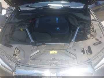 BMW Seria 5 G30-G31 2021 BMW Seria 5 530E 2021 2.0l 2.0 Hybryda 181KM, zdjęcie 8