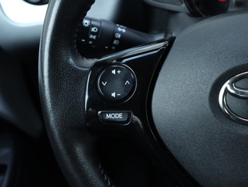 Toyota Aygo II Hatchback 3d Facelifting 1.0 VVT-i 72KM 2018 Toyota Aygo 1.0 VVT-i, Salon Polska, Klima, zdjęcie 19