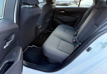 Toyota Corolla XII Sedan 1.8 Hybrid 122KM 2021 Toyota Corolla TECH, salon Polska, serwis ASO, FV-VAT23,kameraczujniki prz, zdjęcie 16