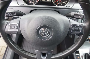 Volkswagen Passat B7 Variant 2.0 TDI CR DPF BlueMotion 140KM 2014 Volkswagen Passat 2.0 TDI CR 140 KM, DSG, Navi, Kamera, Biksenon, GWARANCJA, zdjęcie 20