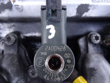 VOLVO S60 2.4D 02' AUT ФОРСУНКА ИНЖЕКТОР 0445110078