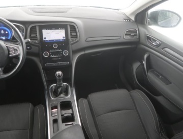 Renault Megane IV Hatchback 5d 1.2 Energy TCe 100KM 2018 Renault Megane 1.2 TCe, Navi, Klima, Klimatronic, zdjęcie 7
