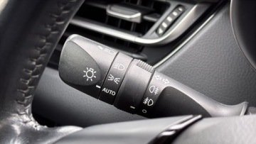 Toyota C-HR I Crossover Facelifting 1.2 Turbo 116KM 2020 Toyota C-HR 1.2 T Comfort 1.2 T Comfort, zdjęcie 17