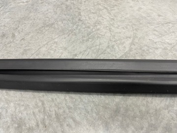 LISTWA SZYBY CZOŁOWEJ L/P Q5 80A KOMPLET ORYGINAŁ