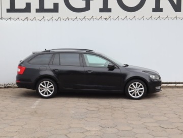Skoda Octavia III Kombi 2.0 TDI CR DPF 150KM 2014 Skoda Octavia 2.0 TDI, Salon Polska, Navi, Xenon, zdjęcie 5