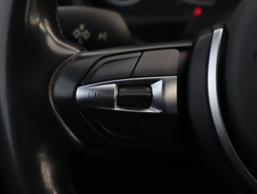 BMW Seria 3 F30-F31-F34 Limuzyna Facelifting 2.0 320i 184KM 2015 BMW 3 320 i xDrive, Salon Polska, Serwis ASO, zdjęcie 15