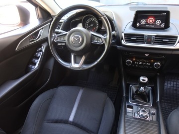 Mazda 3 III Hatchback Facelifting 2.0 SKYACTIV-G I-ELOOP 165KM 2018 Mazda 3 2.0 Skyactiv-G, Salon Polska, Navi, Klima, zdjęcie 6