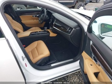 Volvo S90 II 2018 Volvo S90 2018 Volvo S90 T6 AWD Momentum 2.0 Benzyna 316KM, zdjęcie 4