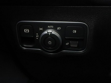 Mercedes GLB SUV 2.0 200d 150KM 2022 Mercedes GLB automat full LED półskóra panorama, zdjęcie 39