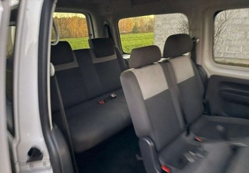 Volkswagen Caddy III Kombi Facelifting 2.0 EcoFuel 109KM 2011 Volkswagen Caddy 2.0 MPI 109 KM MAXI 7 osobowy 2.0 BenzynaLPG 109KM, zdjęcie 10