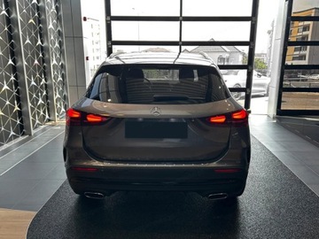 Mercedes GLA II Off-roader Facelifting 2.0 220 190KM 2025 MERCEDES-BENZ GLA 220 4-Matic AMG Line 2.0 (190KM) 2025, zdjęcie 3