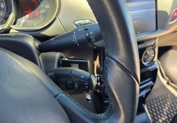 Citroen C3 II Hatchback facelifting 1.2 VTi 82KM 2016 Citroen C3 1,2 Benzyna 82 KM GWARANCJA Zamiana Zarejestrowany 1.2 Benzyna, zdjęcie 28